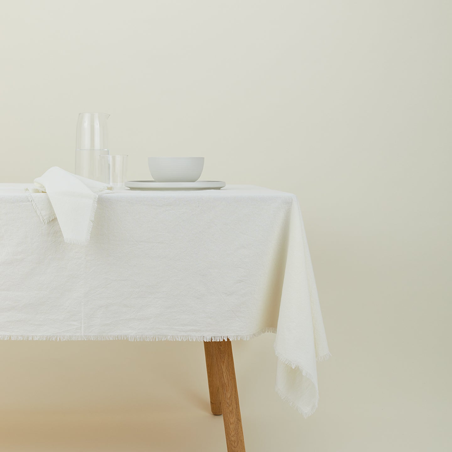 Essential Cotton Tablecloth, Ivory