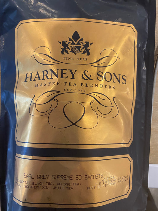 A package of 50 Harney & Sons Earl Grey tea bags, in black and gold, is labeled "Early Grey 50 bags - Harney" by Westerlind.