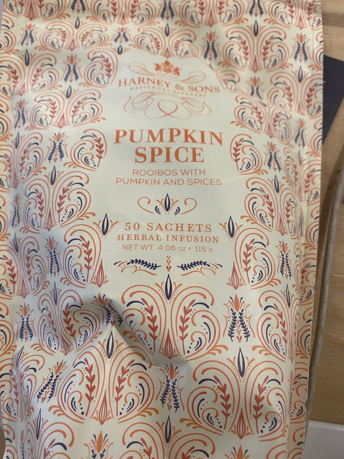 Close-up of Westerlind Pumpkin Spice Tea packaging, showcasing 50 bags of herbal infusion with pumpkin and spices.