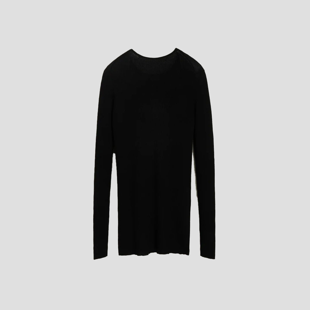 The Aiayu Madigan Ribbed Cashmere LS presents a simple black design with a soft ribbed texture on a light gray backdrop.