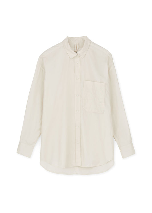 The Aiayu Shirt Quilt is a cream-colored, long-sleeve button-up shirt with a single left chest pocket, featuring decorative quilted patterns.