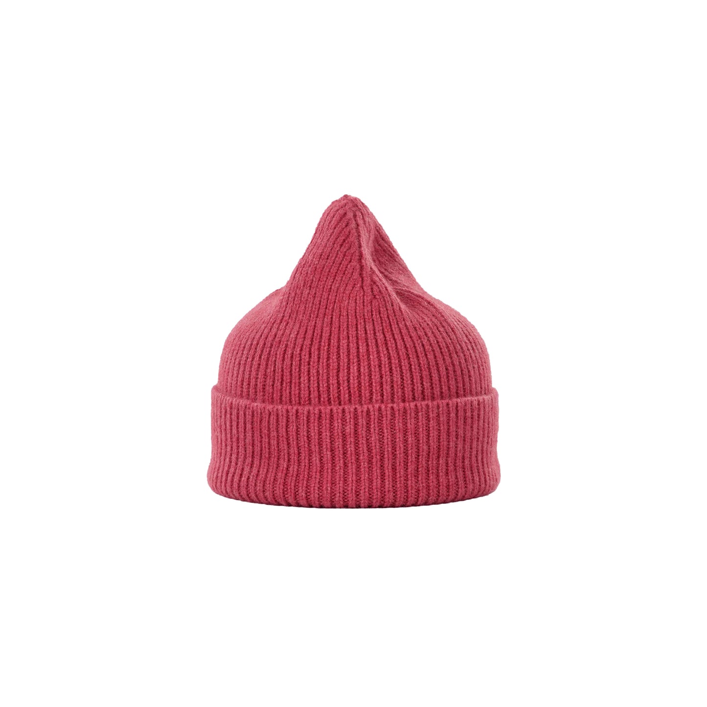 Le Bonnet's red ribbed wool beanie features a distinctive pointed top and folded brim, echoing traditional Scottish craftsmanship.